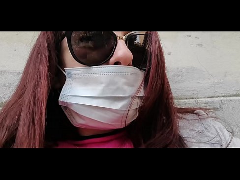 ❤️ Η Νικολέτα εκδικείται τον γείτονά της και κατουράει στο γκαράζ του (Ειδικό Covid19 Ιταλική καραντίνα) ❌ Ανώμαλο βίντεο
